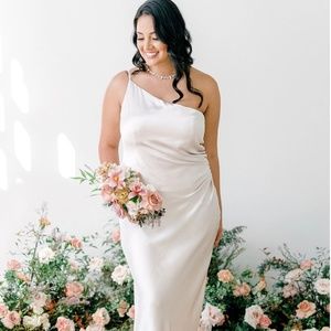 BRAND NEW Revelry Jade in Satin Dress - Soft Champagne